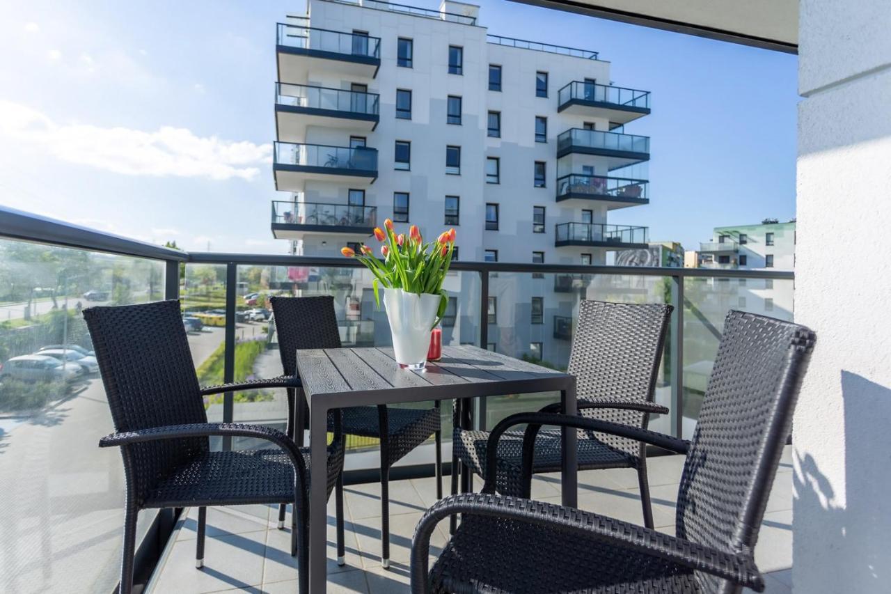 Apartament Betty Q4Apartments กดัญสก์ ภายนอก รูปภาพ